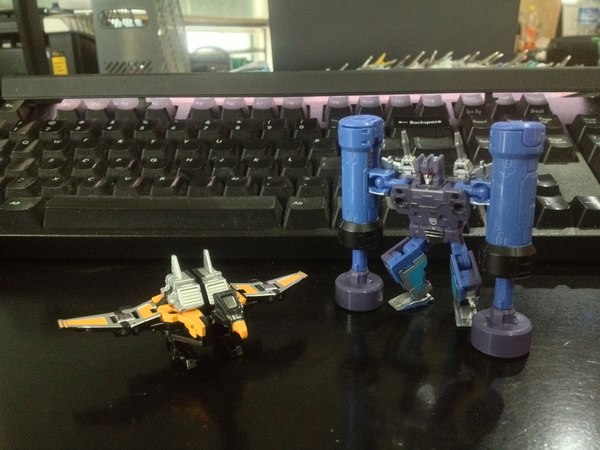Transformers Masterpiece MP 16 Frenzy And Buzzsaw In Hand Images Reveal Weapons Options  (14 of 15)